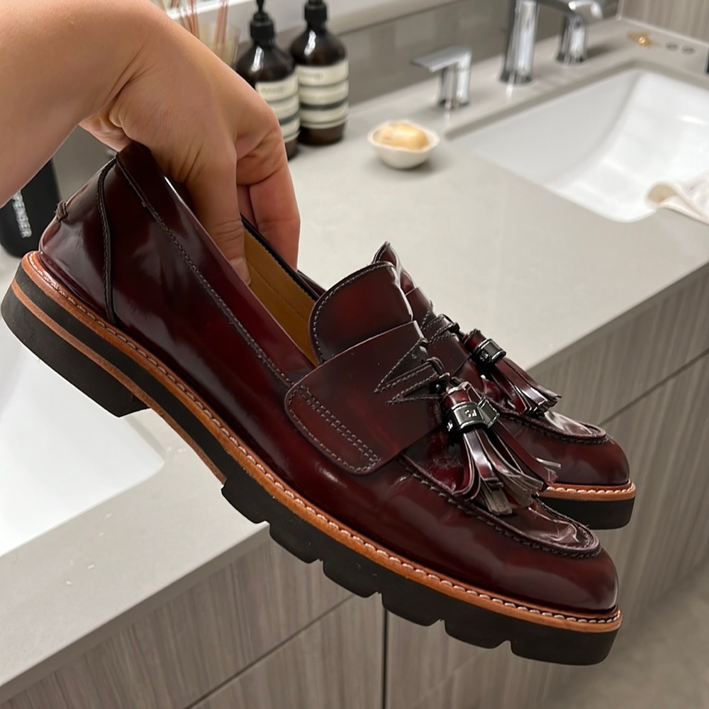 Stuart Weitzman Manila Loafers tassel platform